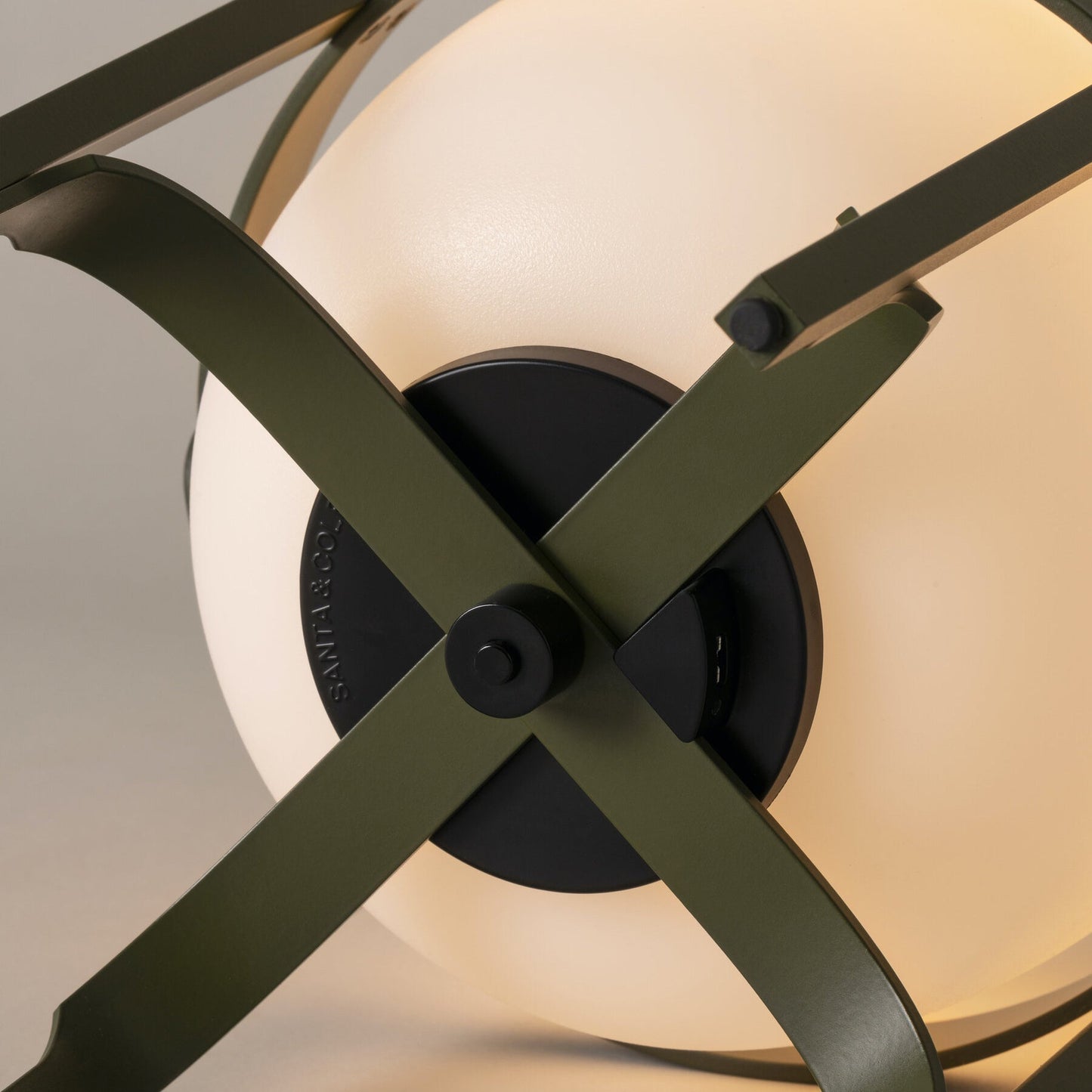 Cestita Alubat Outdoor Table Lamp