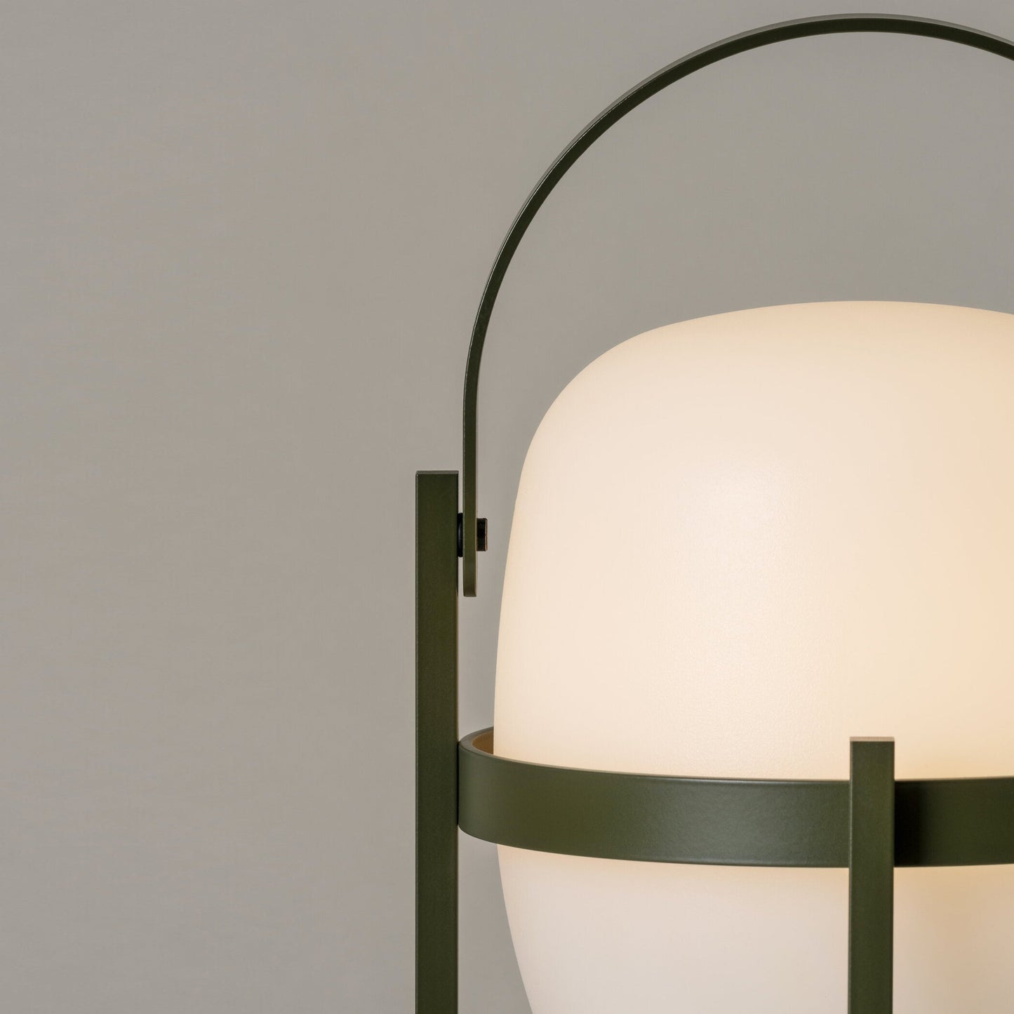 Cestita Alubat Outdoor Table Lamp
