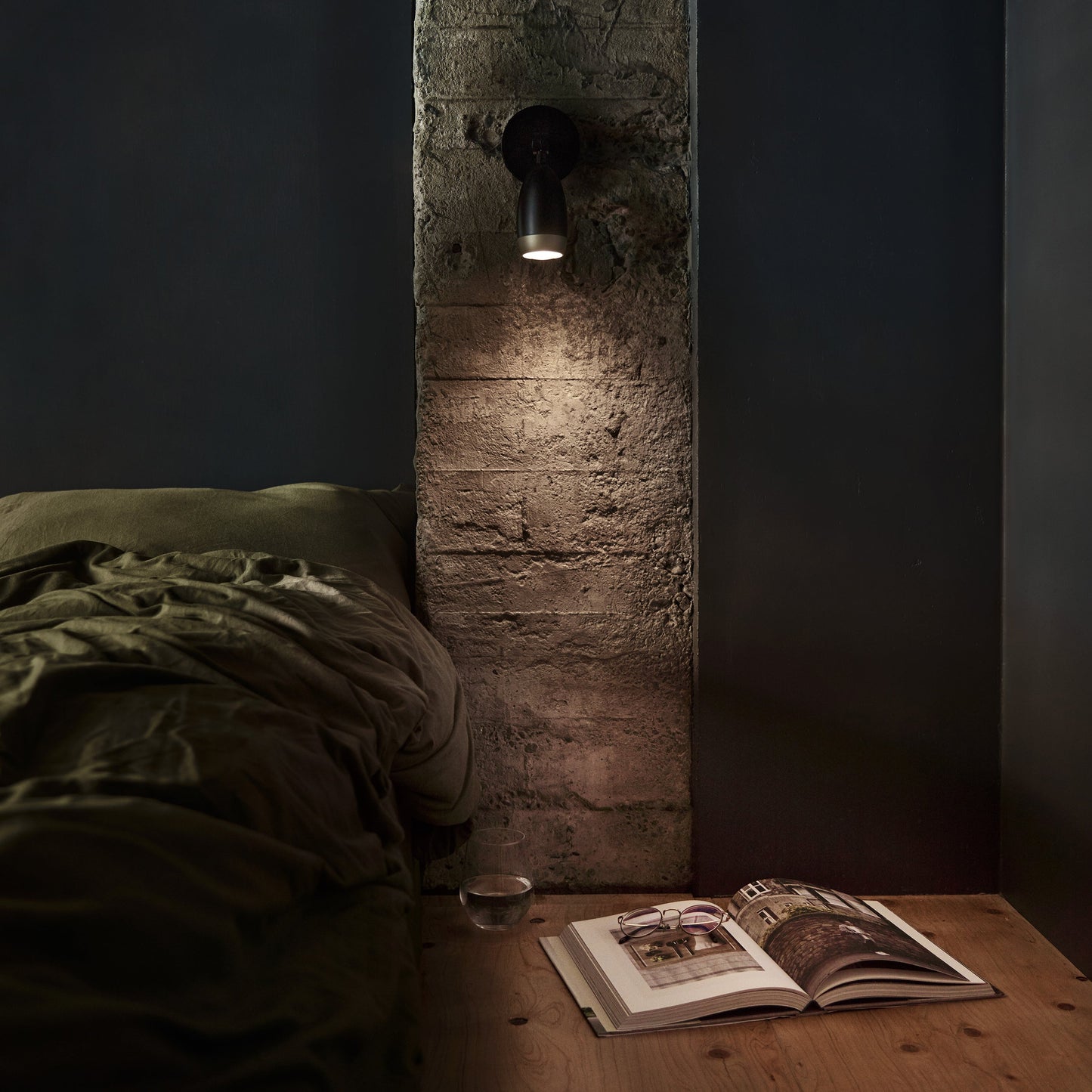 Dawn Wall Sconce
