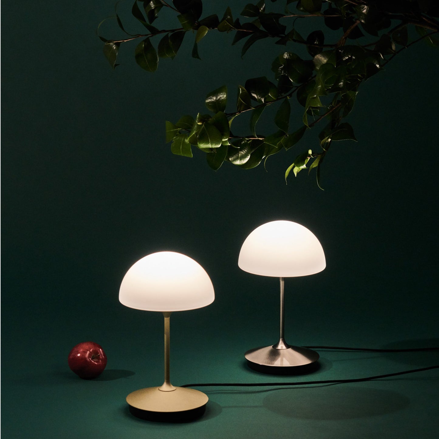 Pensee LED Table Lamp