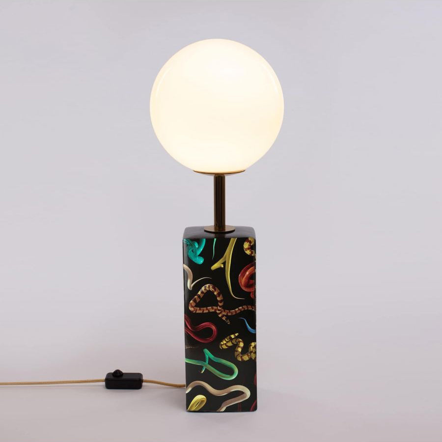 Toiletpaper Table Lamp