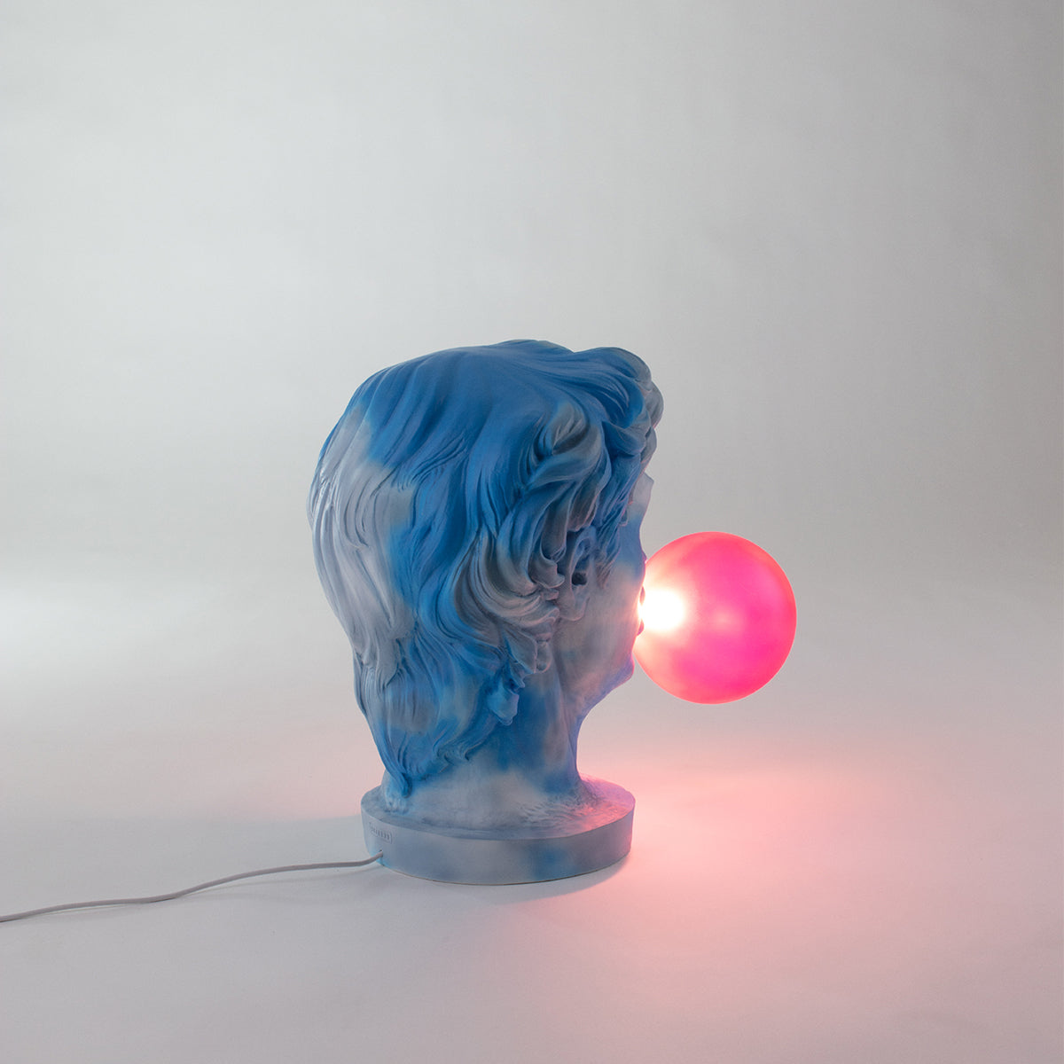 Wonder Cloud Resin Lamp