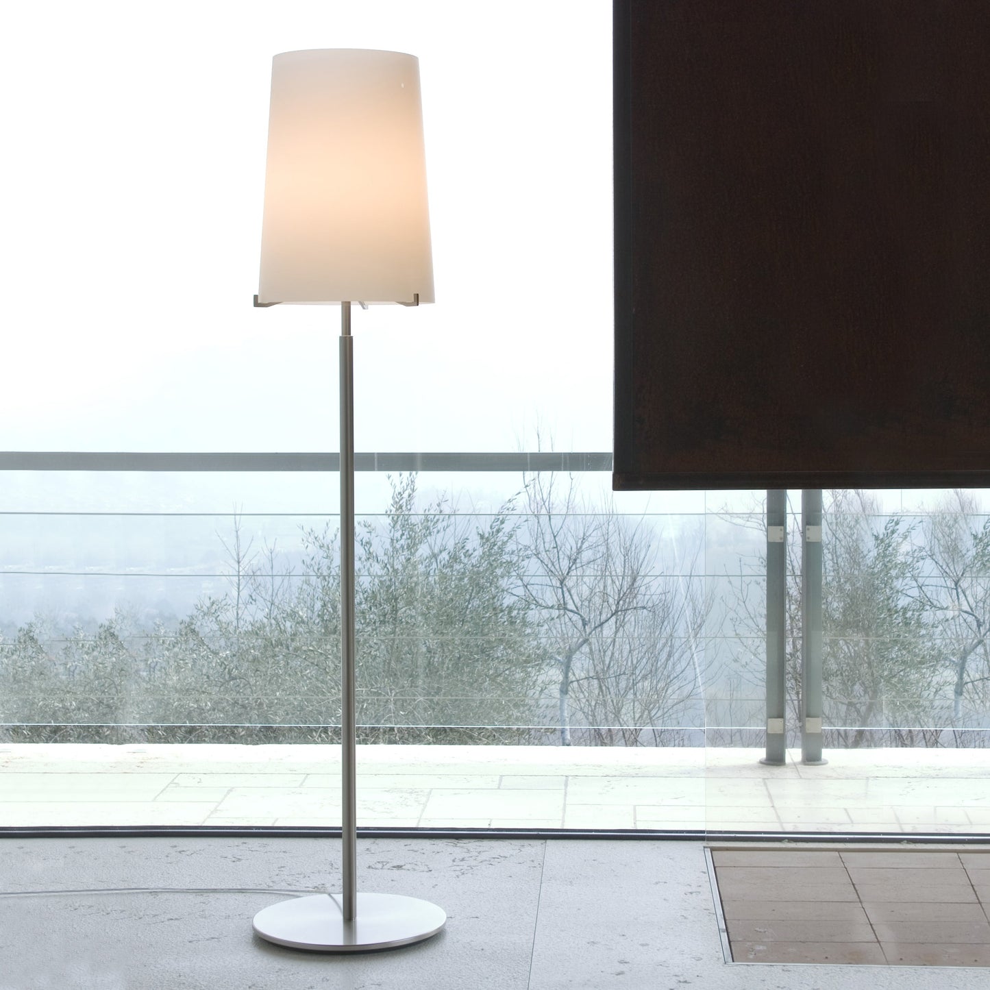 Sera Floor Lamp