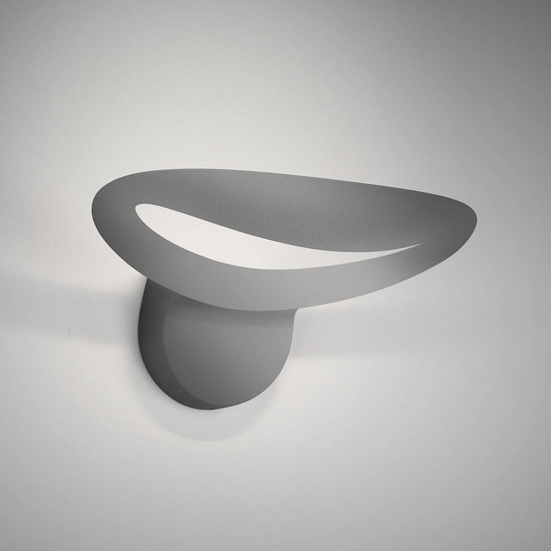 Mesmeri Wall Light