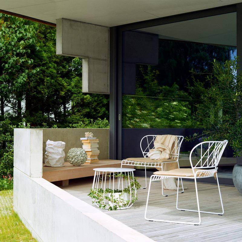 Reso Lounge Table - Straight Bars