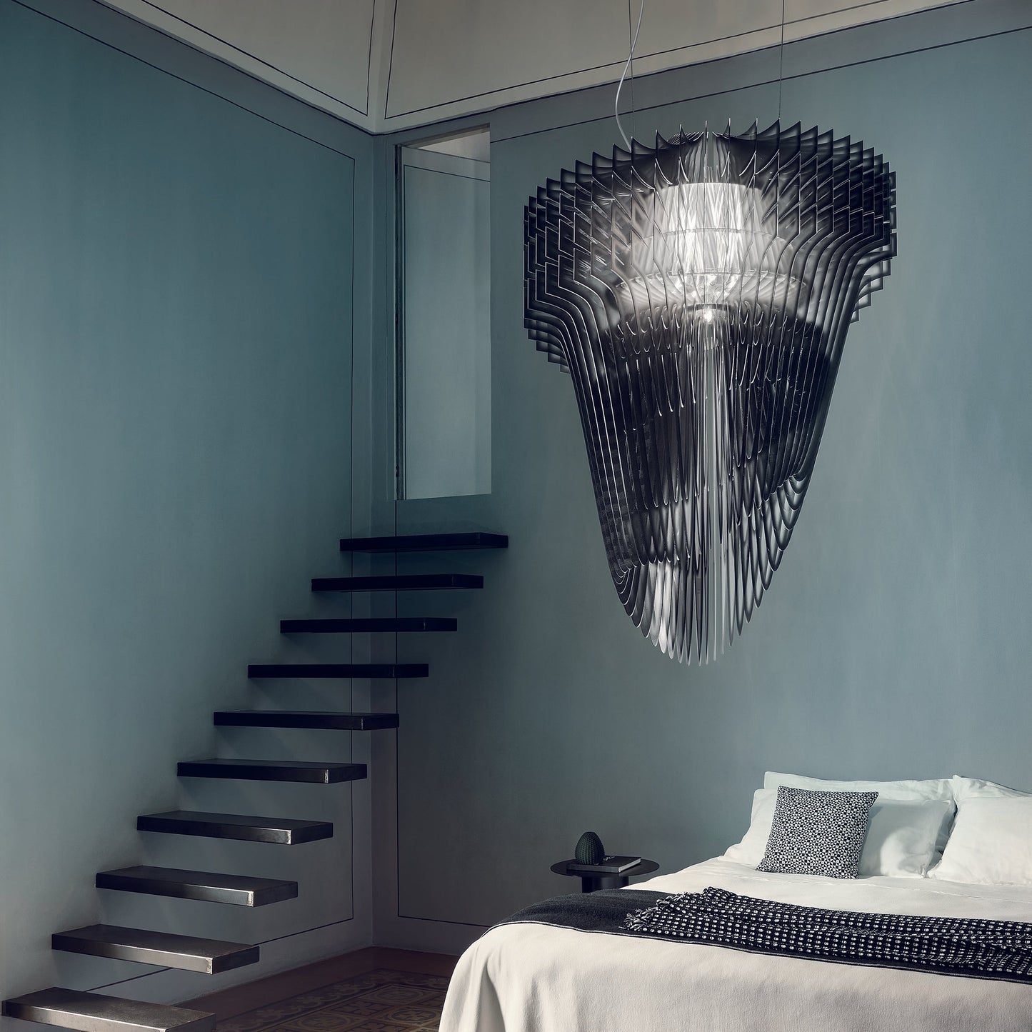 Aria Pendant Light