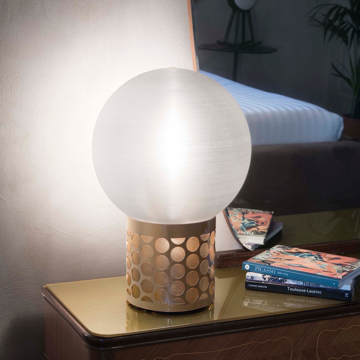 Atmosfera Table Lamp