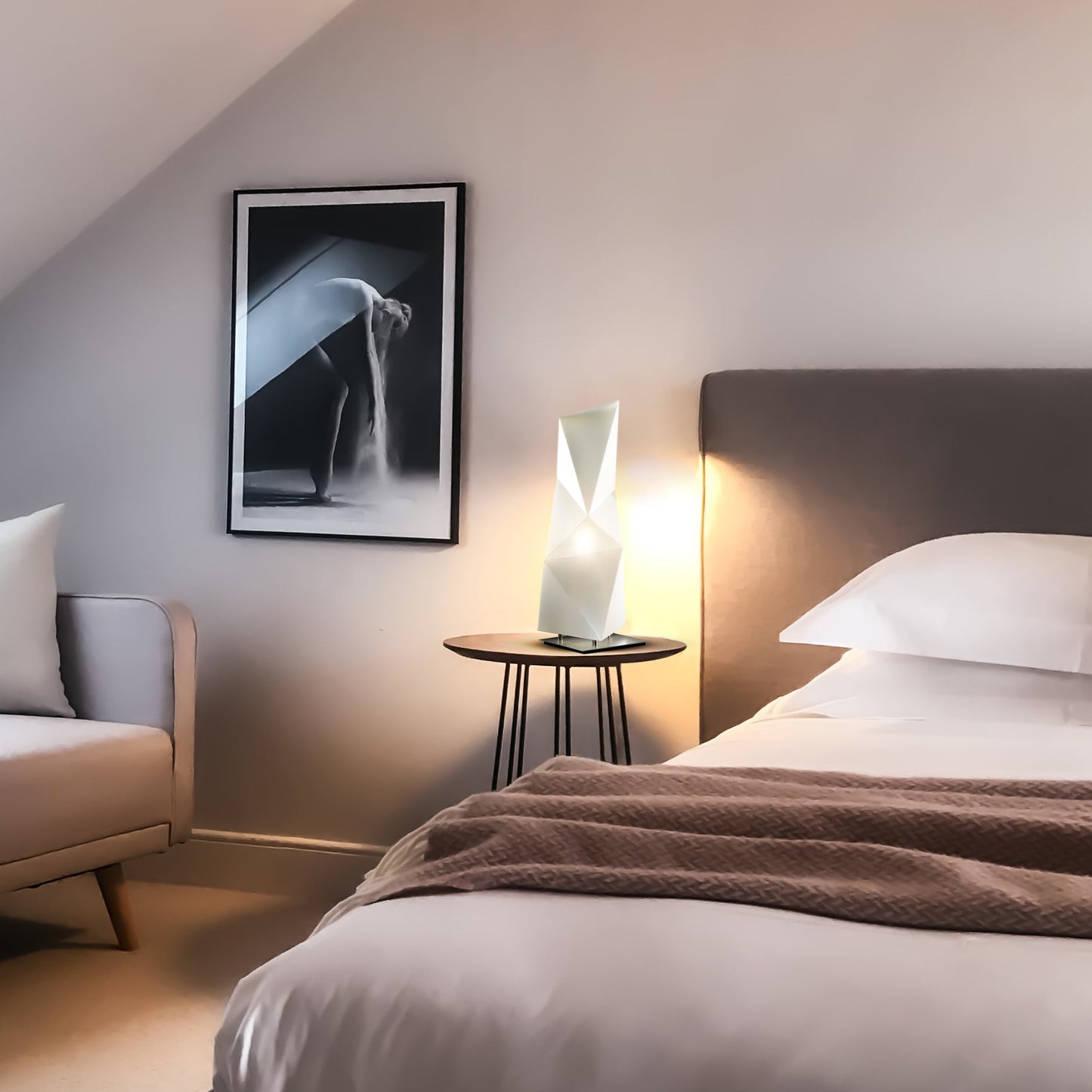 Diamond Table Lamp