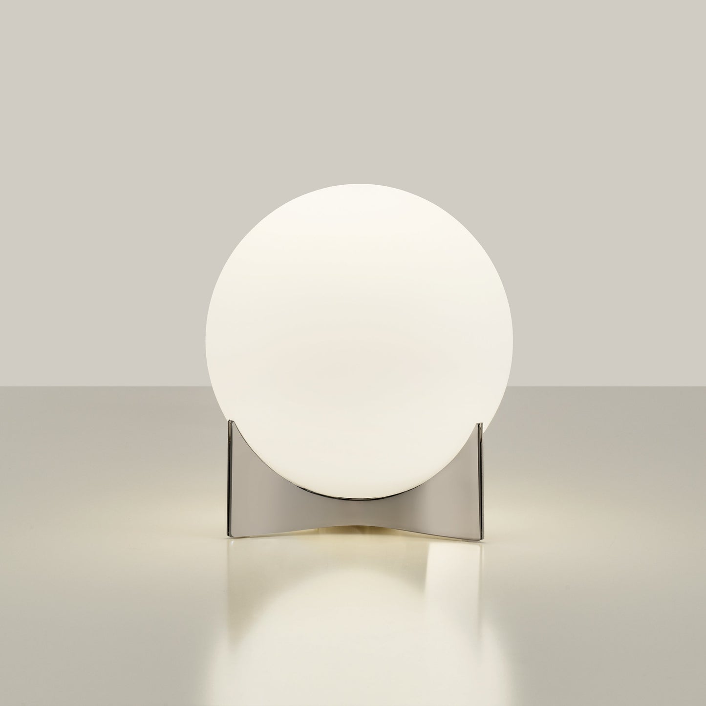Oscar Table Lamp