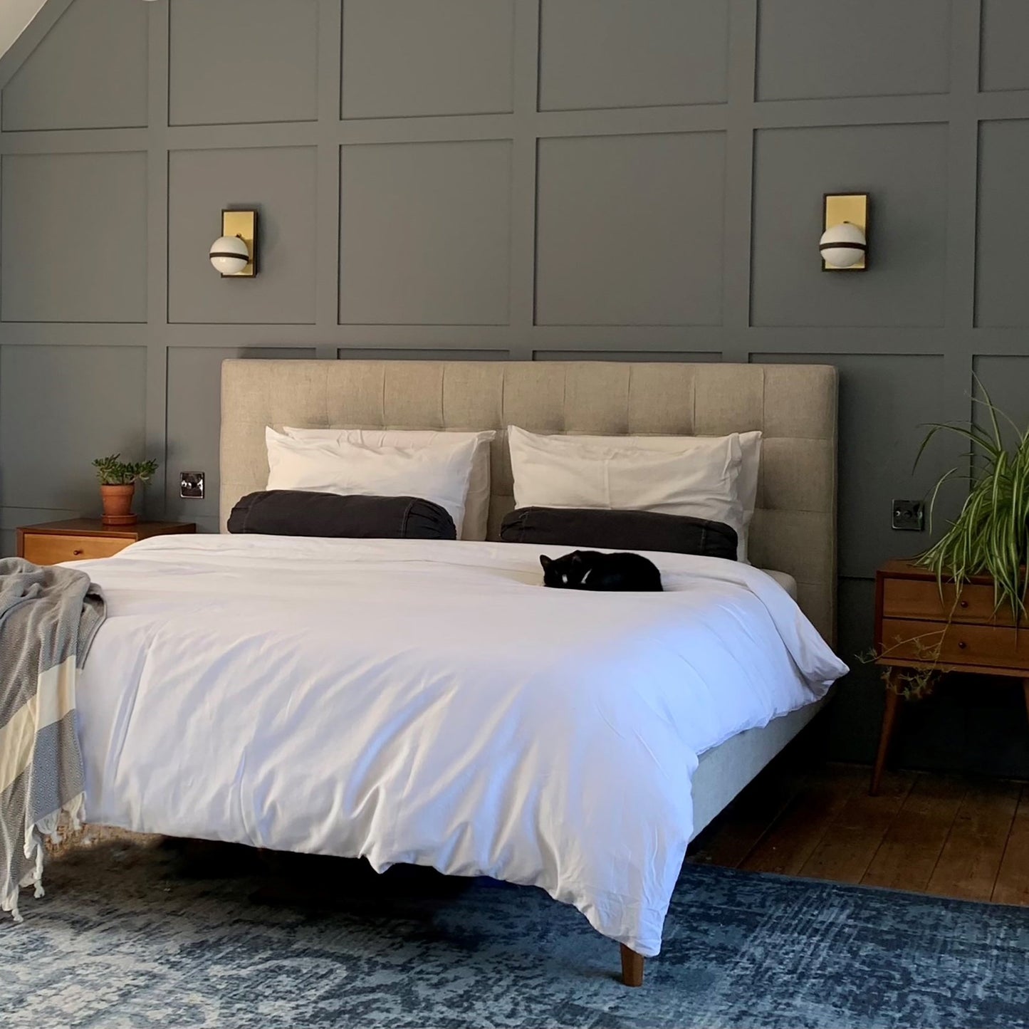 Ace Wall Sconce