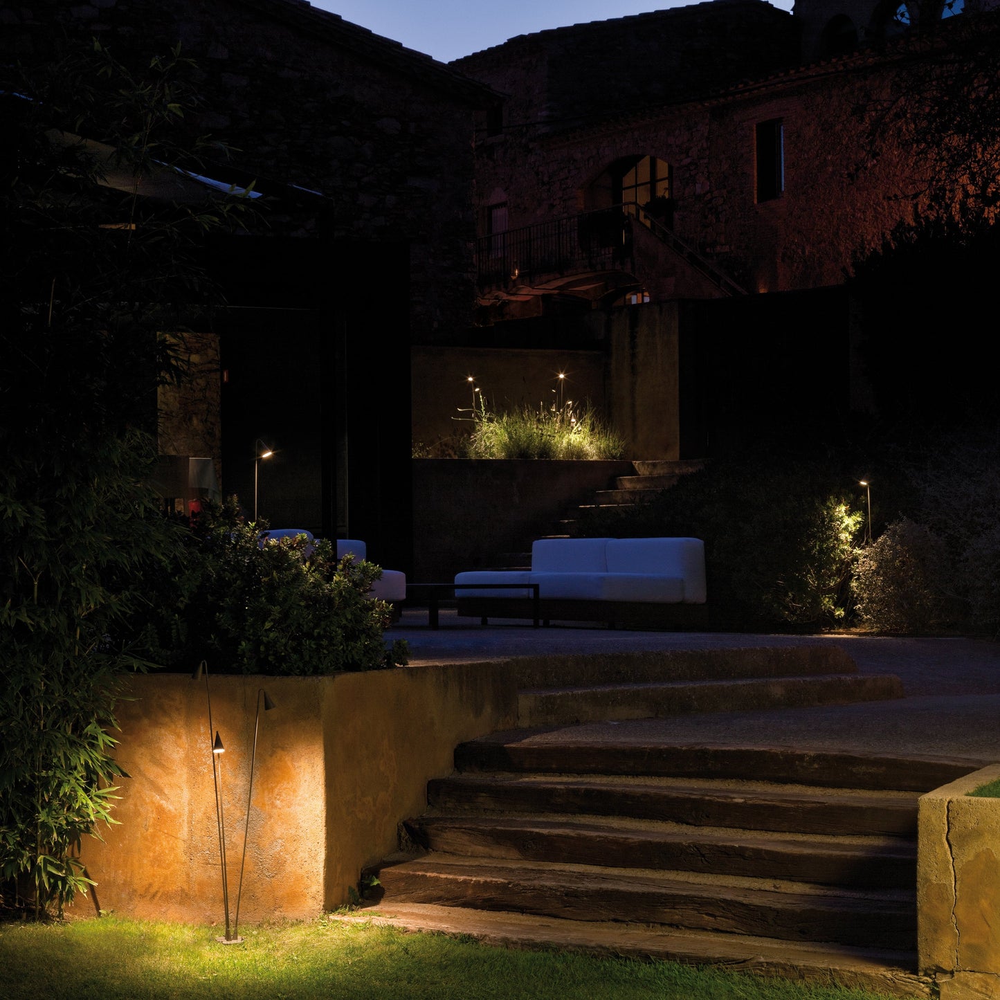 Brisa Outdoor Floor Lamp