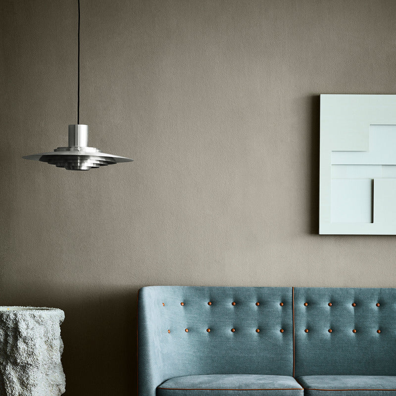 P376 Pendant Light