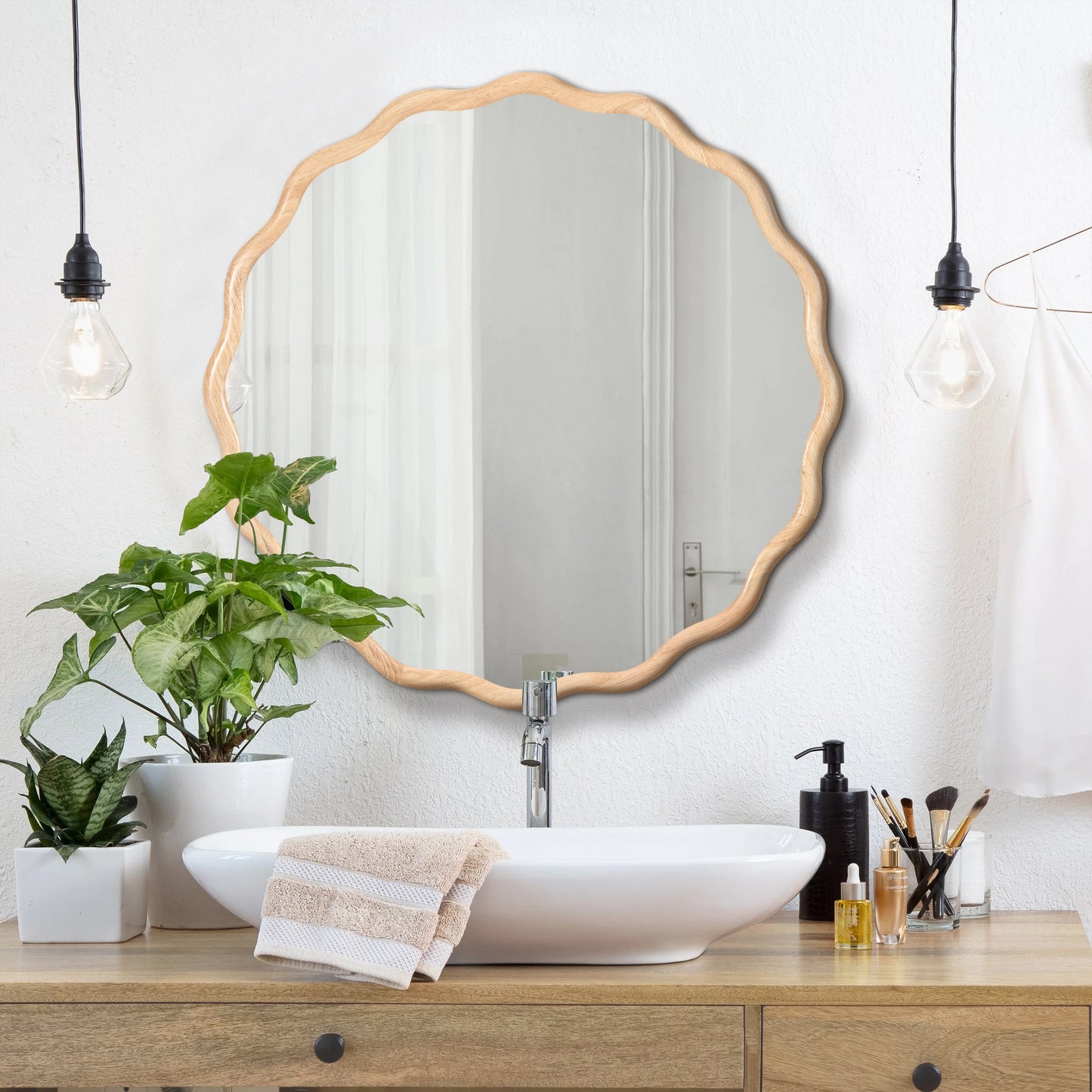 Wavy Solid Wood Round Mirror 31 Inch | Natural Wood Frame