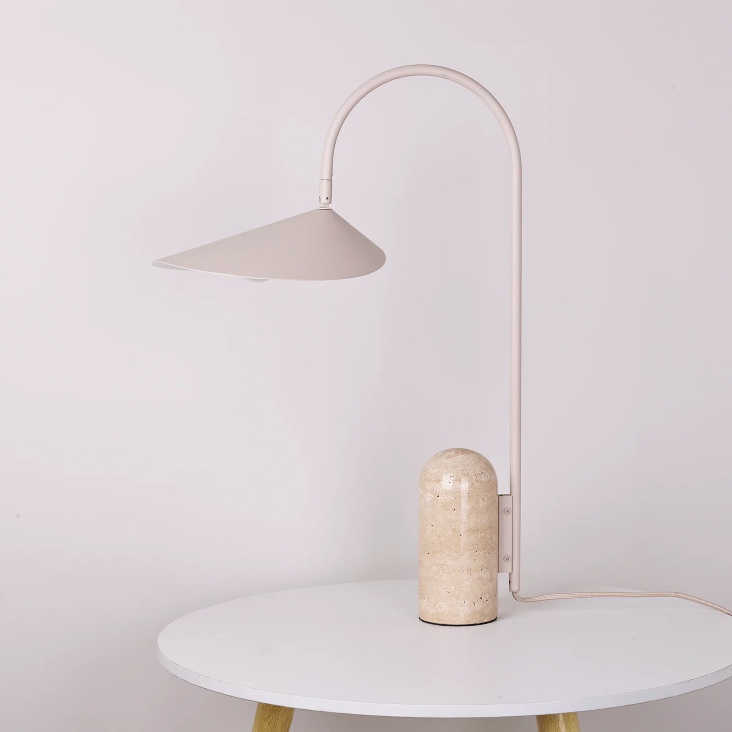 Arum Duckbill Table Lamp