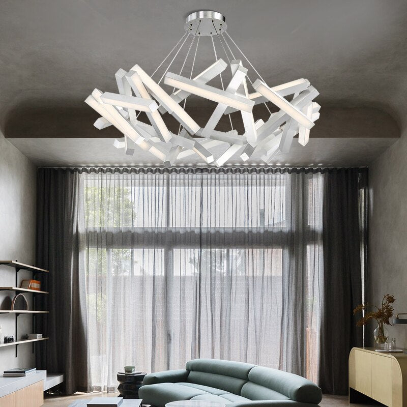 AURINDA Chandelier