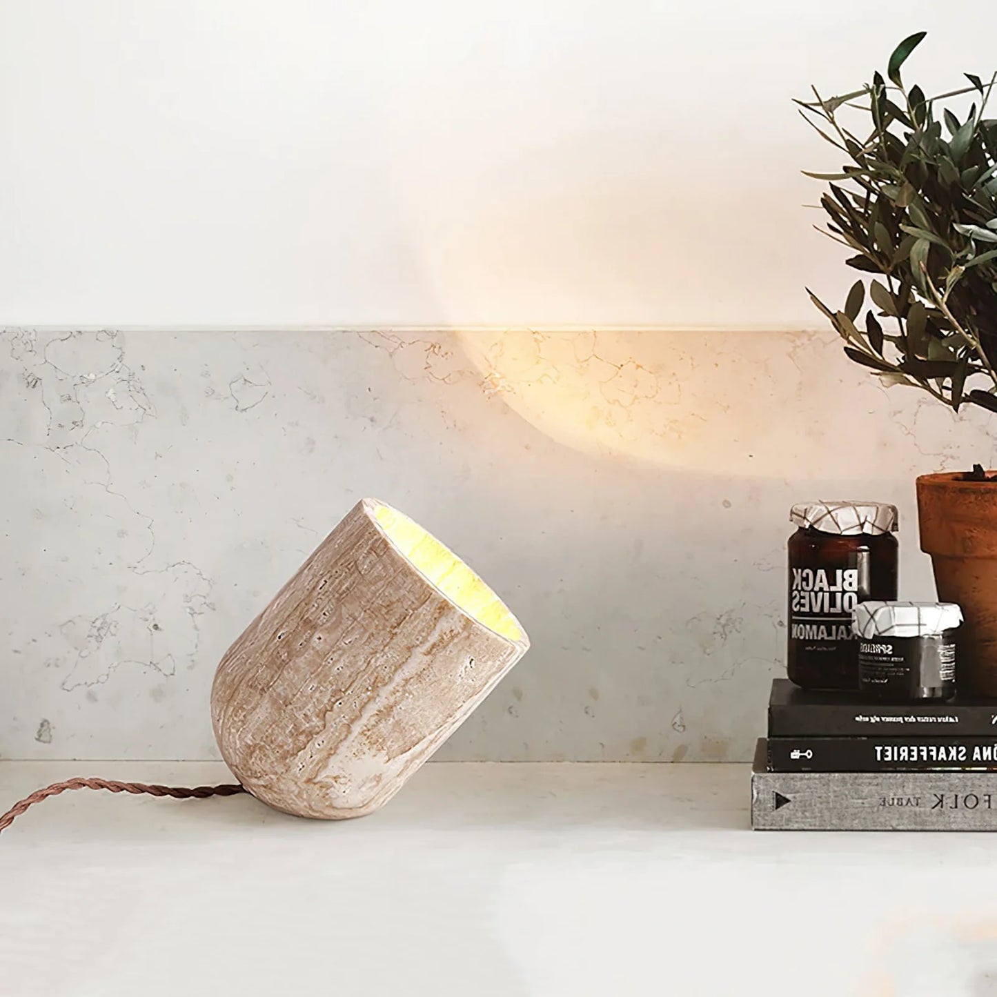 Cylinder Amidori Travertine Table Lamp