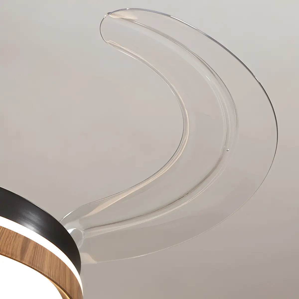 Retractable Blade Ceiling Fan with Light