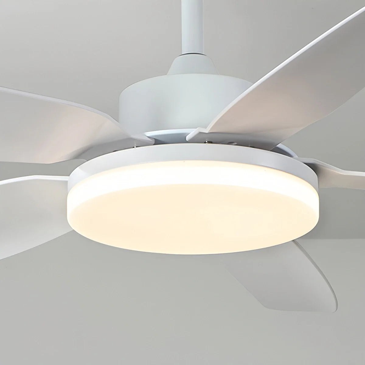 White Remote Control Ceiling Fan Light
