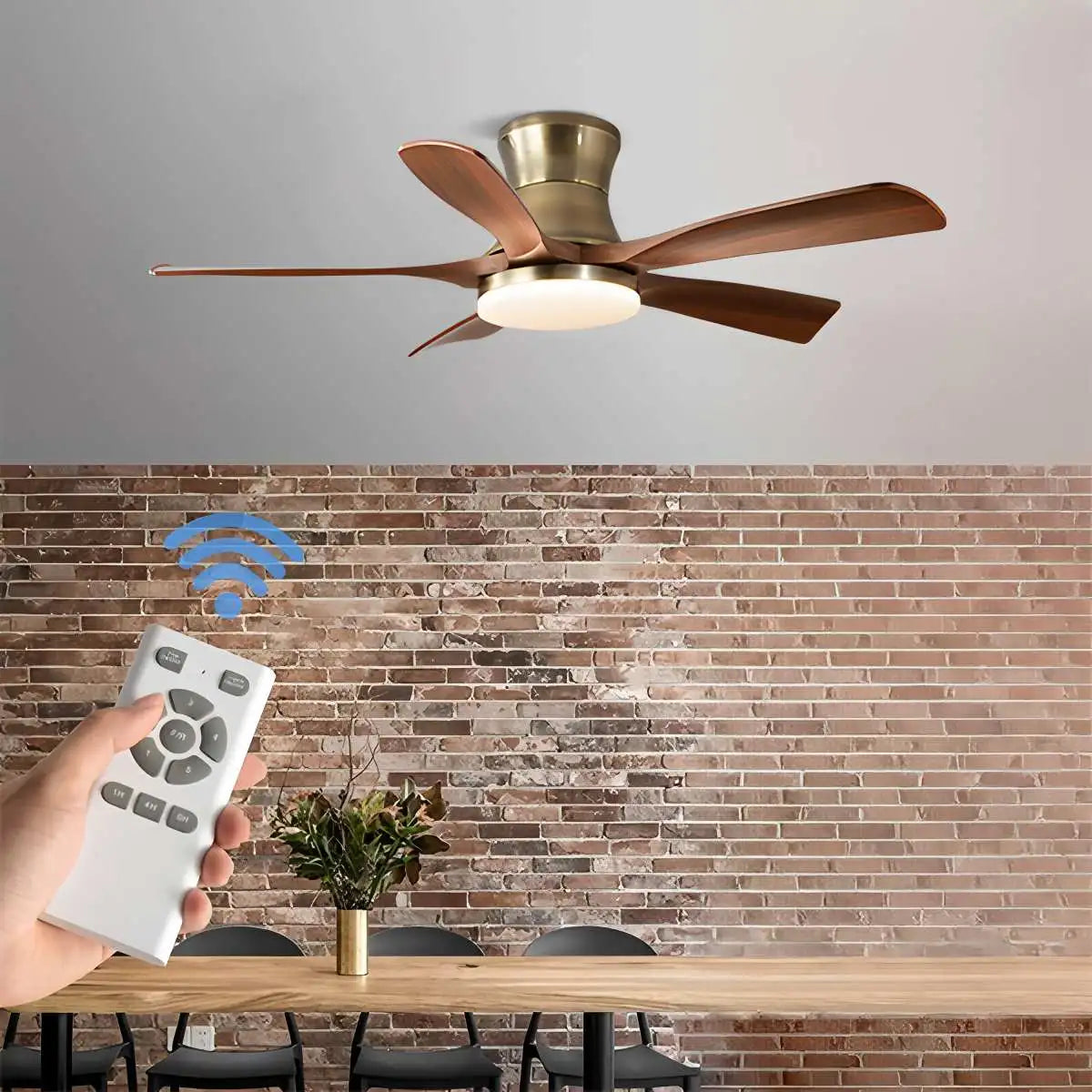 Modern 5-leaf Remote Control Ceiling Fan Light