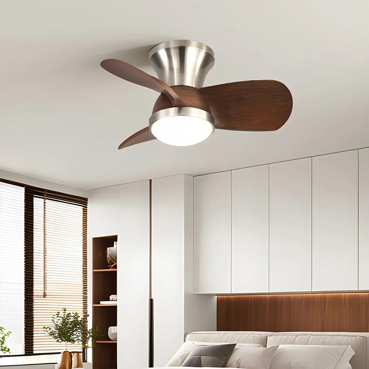 Simple Ceiling Fan Light for Children's Room