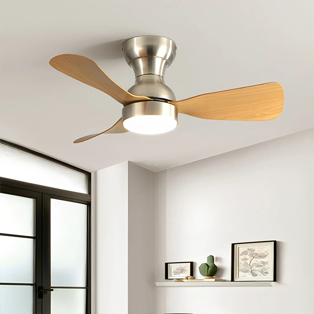 Small Size Indoor Ceiling Fan Light with Remote