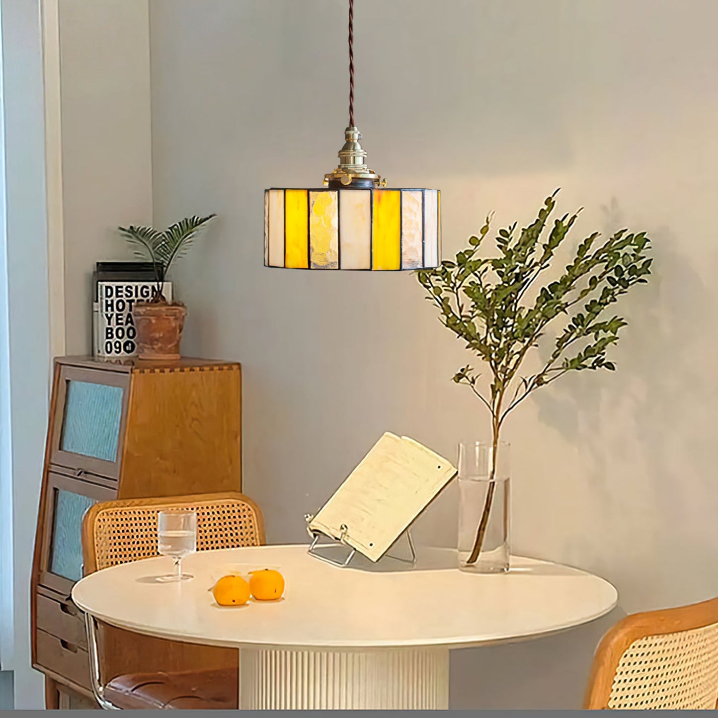Dale Glass Pendant Lamp