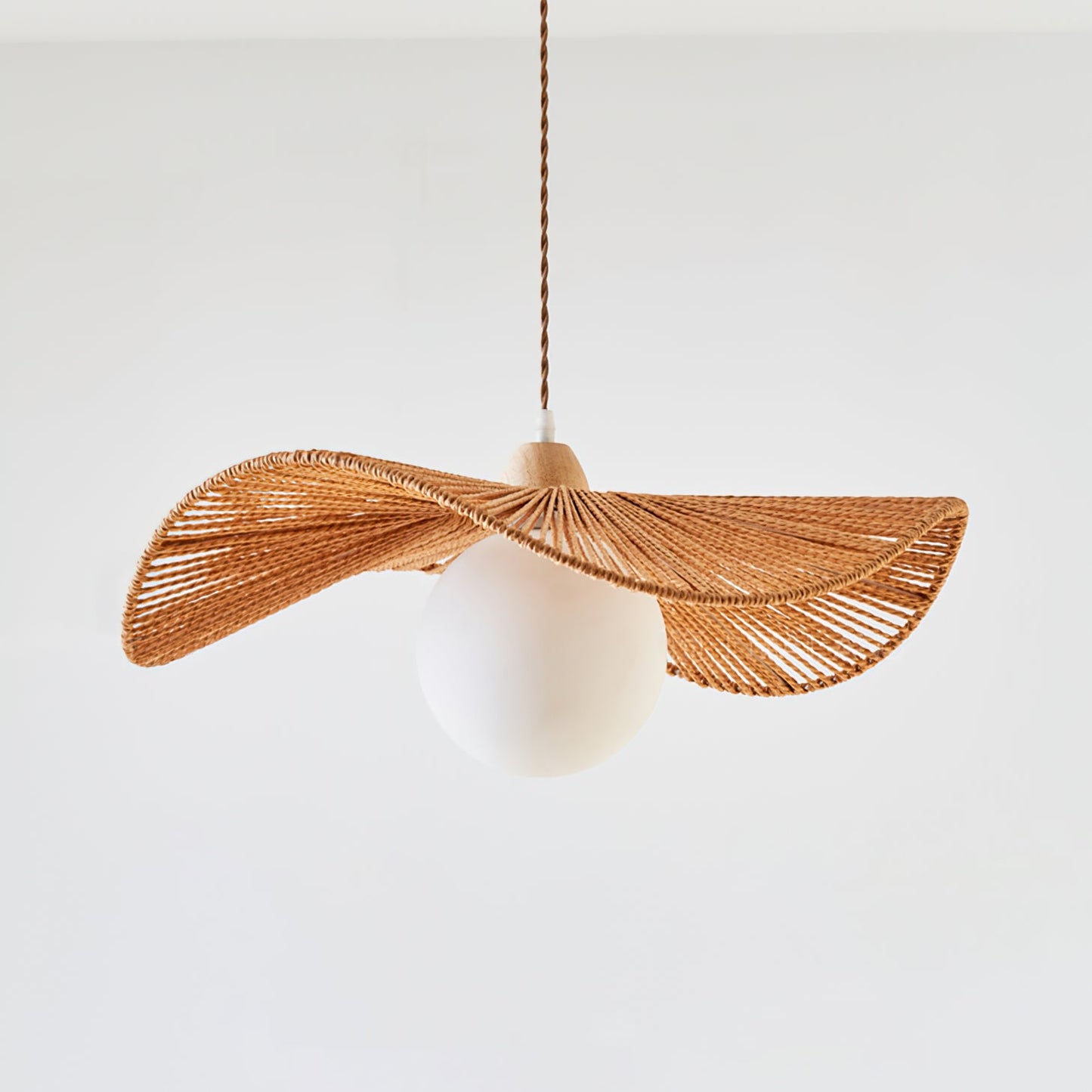Emmi Rope Pendant Lamp