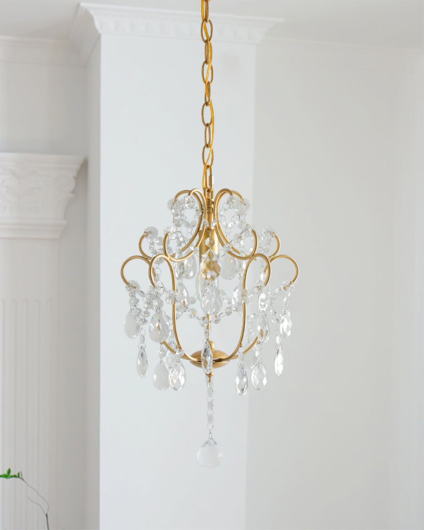 Gilded Crystal Pendant Lamp