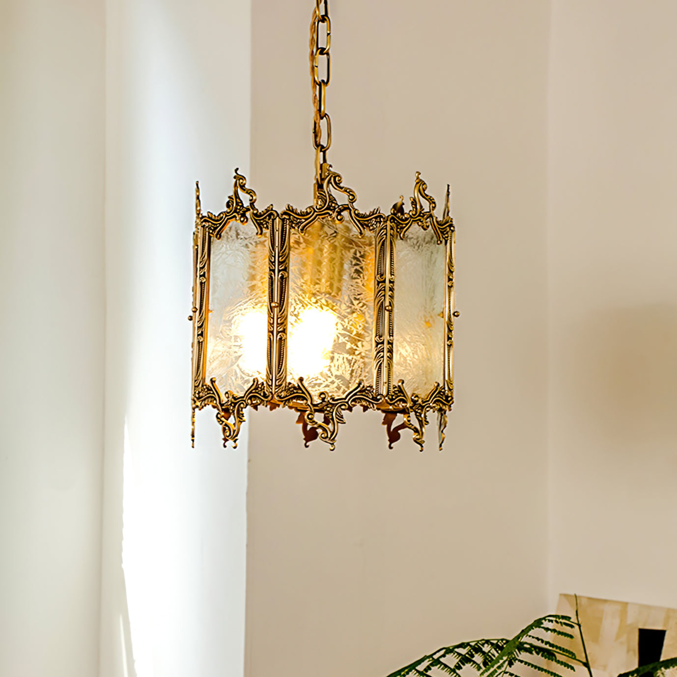Gorgeous Brass Lantern Pendant Lamp