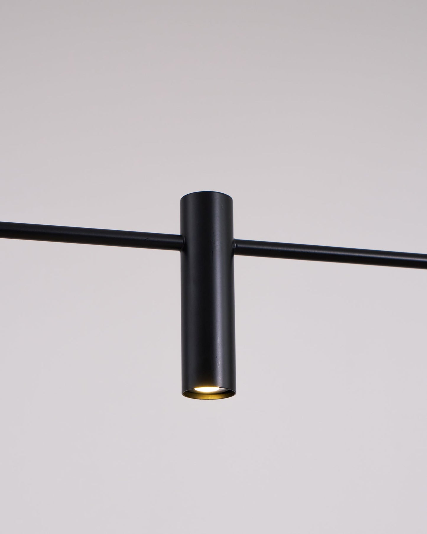 Horizontal Linear LED Pendant Lamp