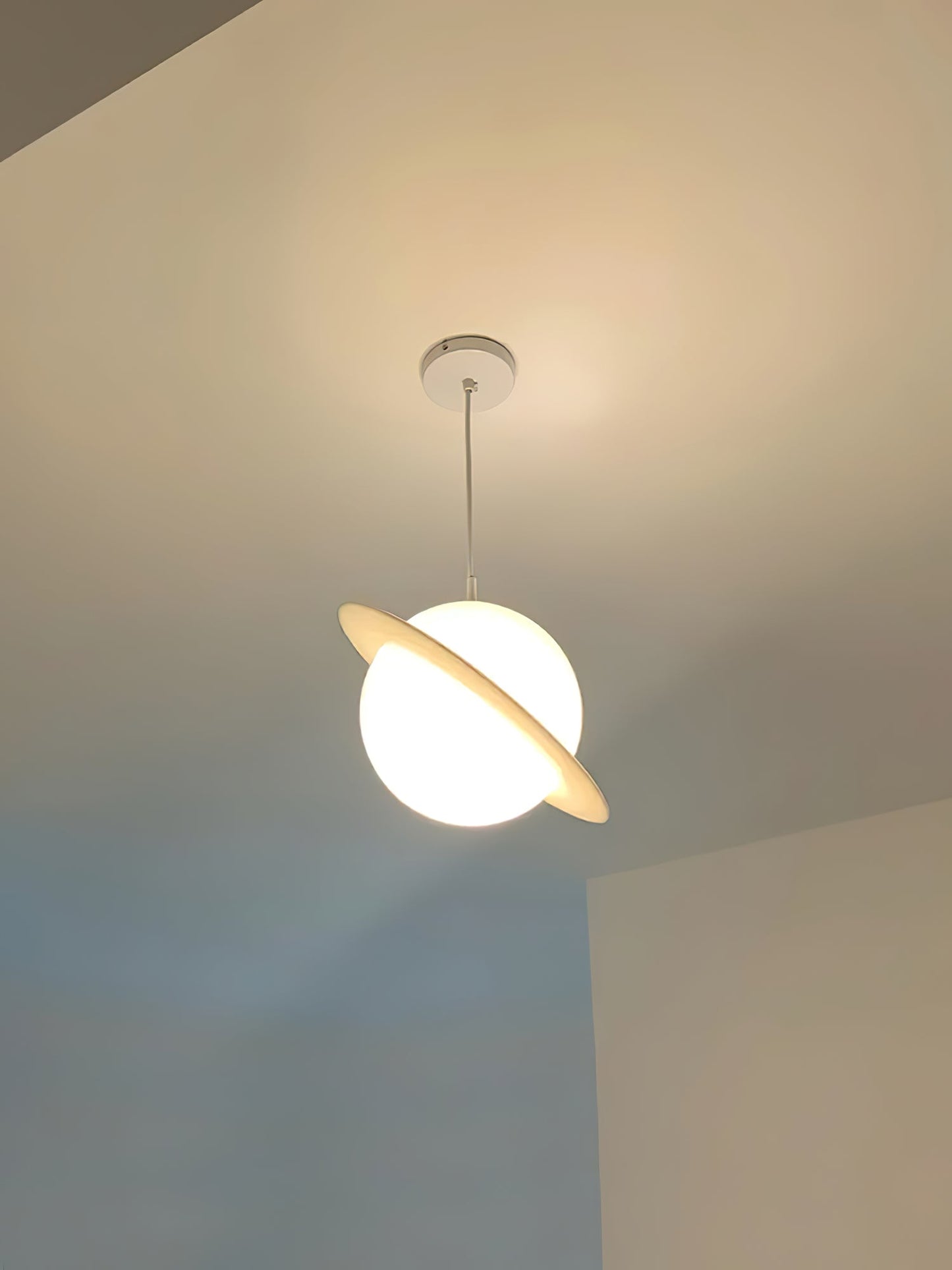 Jupiter Pendant Light
