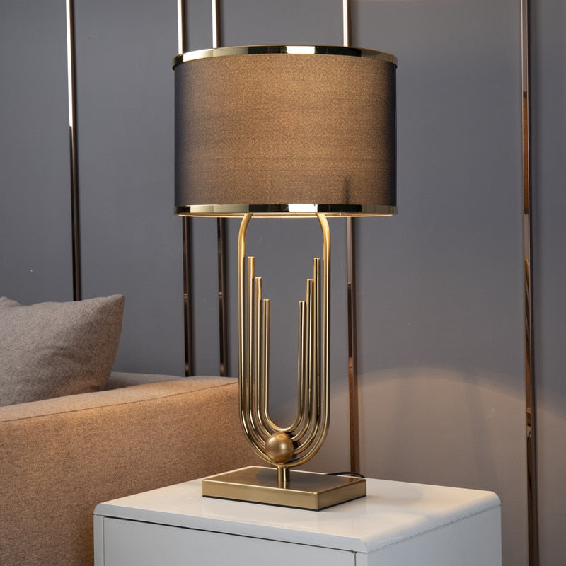 STEVIE Table Lamp