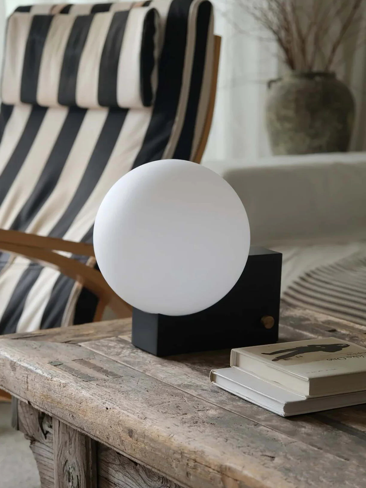 Natalia Glass Table Lamp