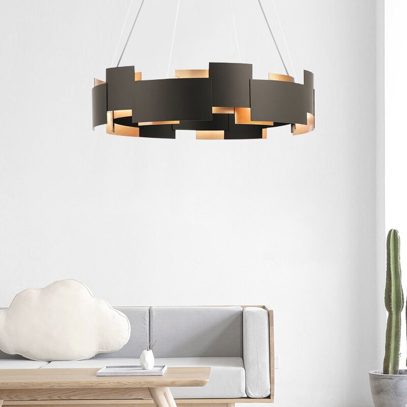 Elia Chandelier