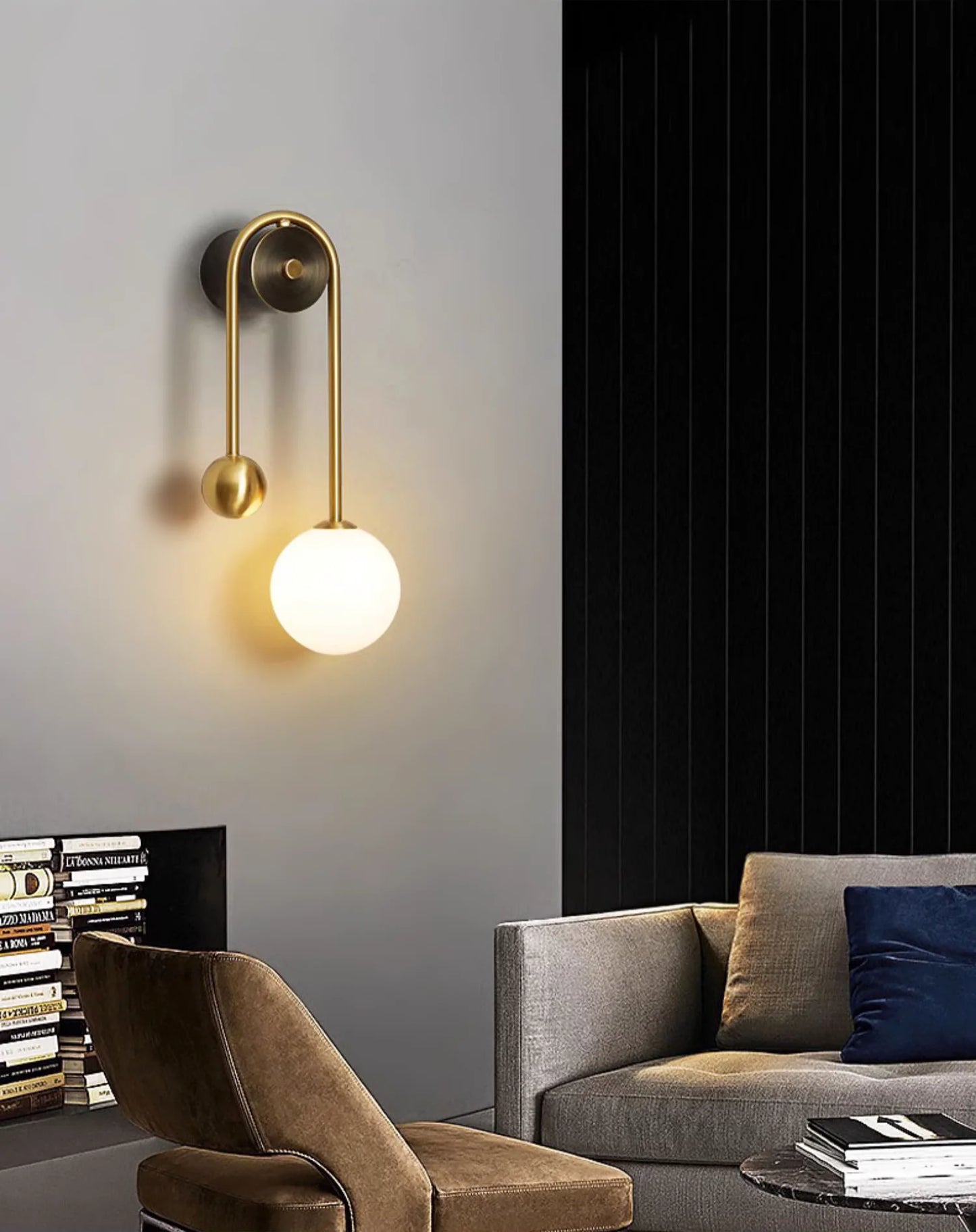 Spherical Light Luxury Wall Lamp
