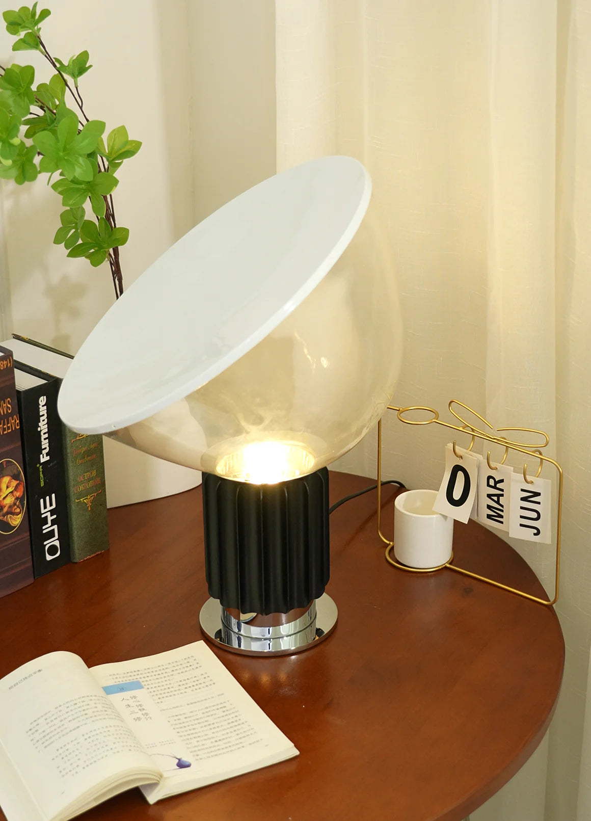 Taccia Glass Table Lamp
