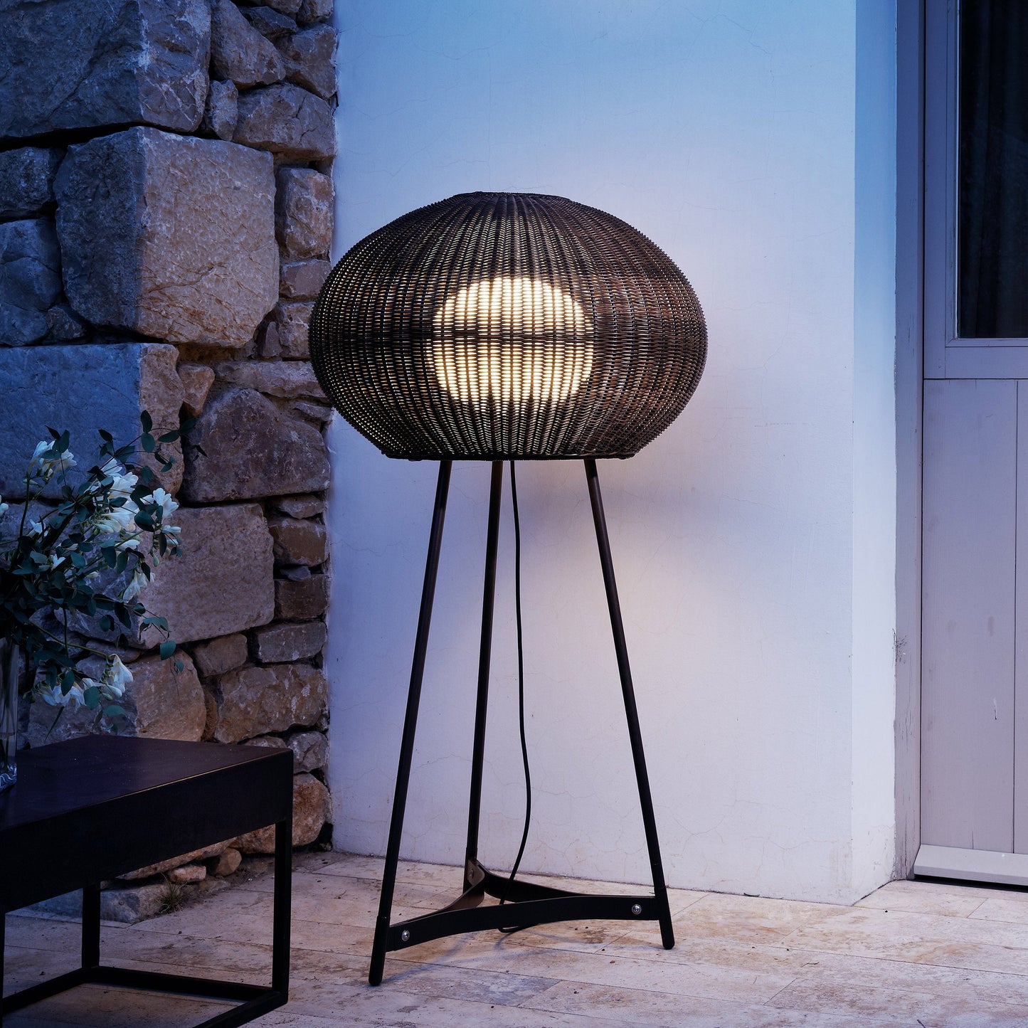 Garota P/02 Outdoor  Floor Lamp