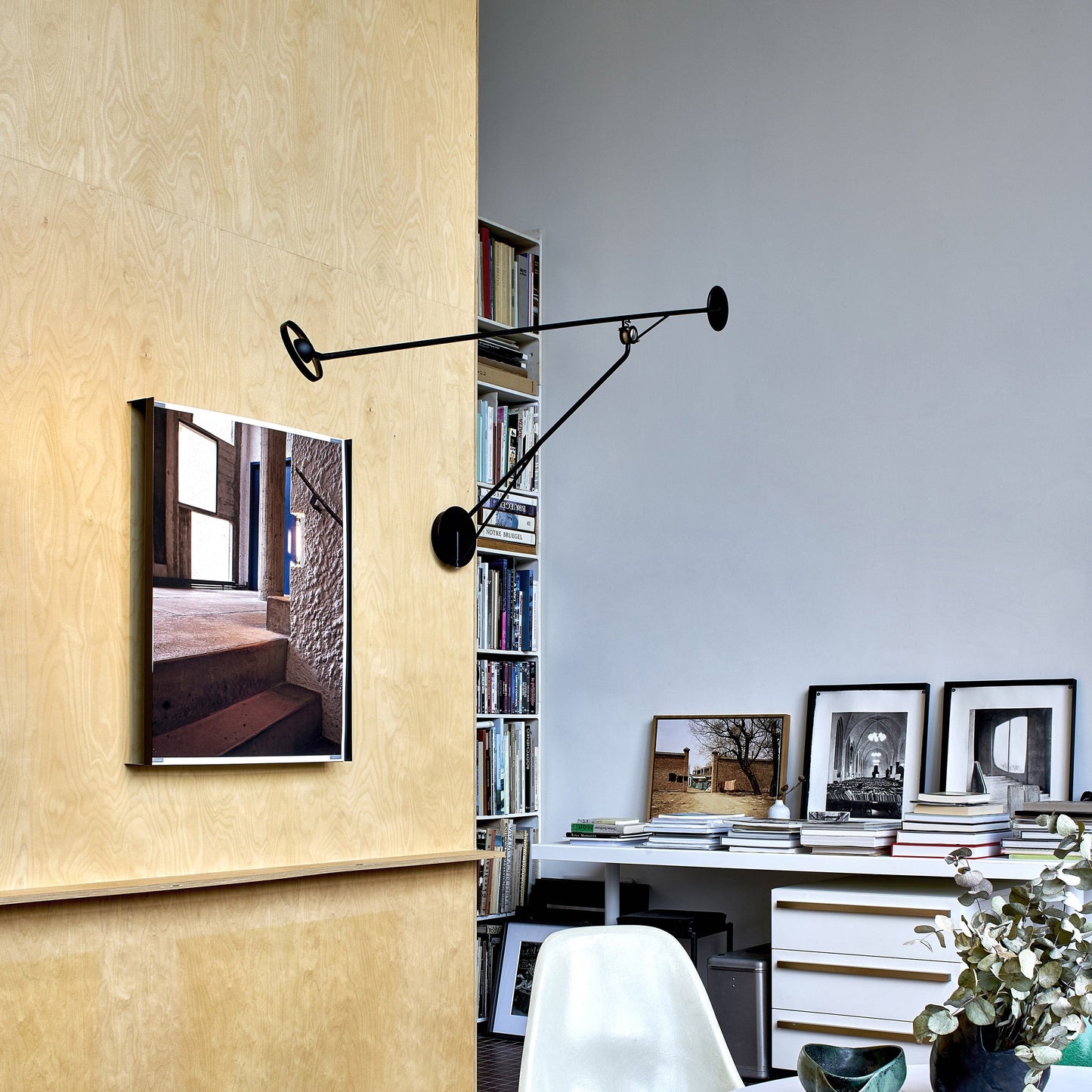Aaro Wall Sconce