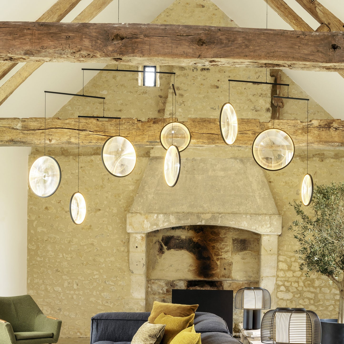 Focus Pendant Light