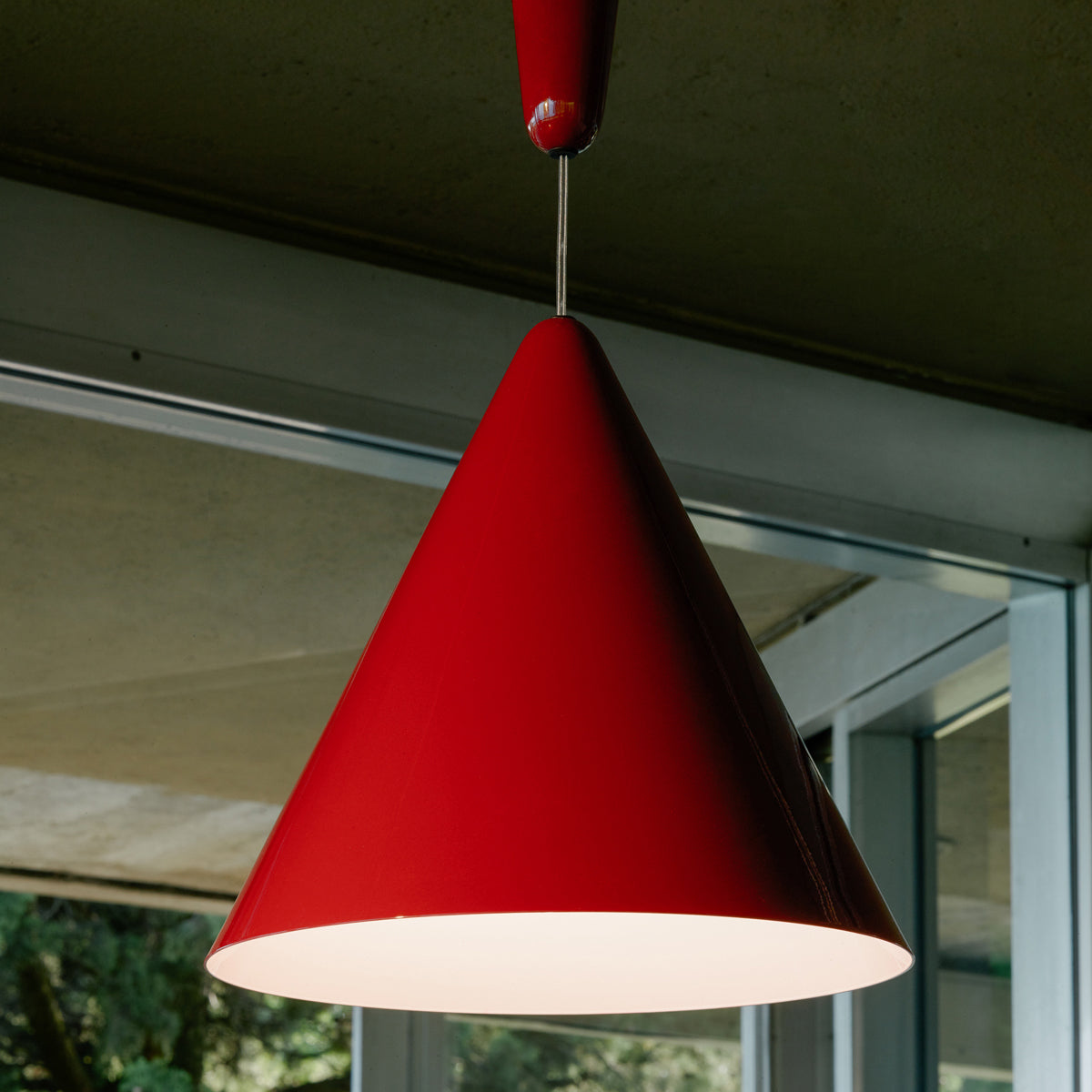 Diabolo Pendant Light