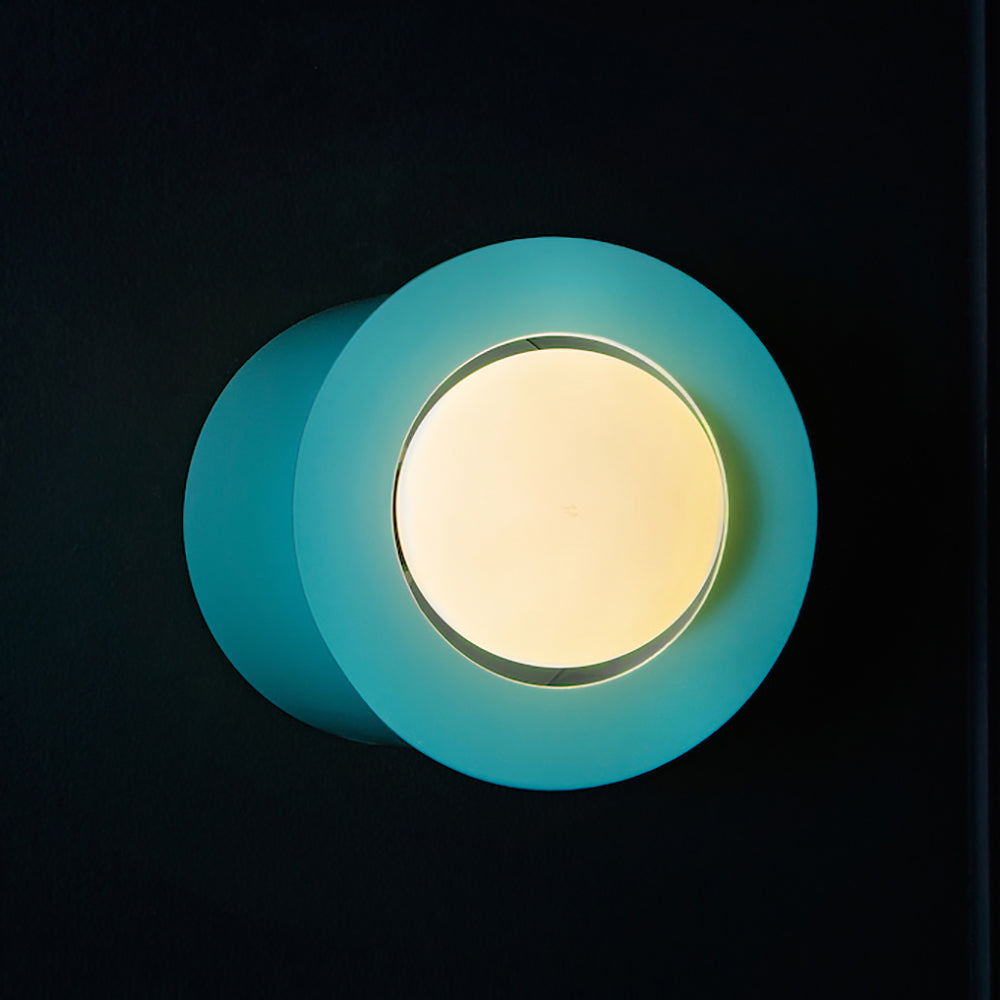 Otis Sconce