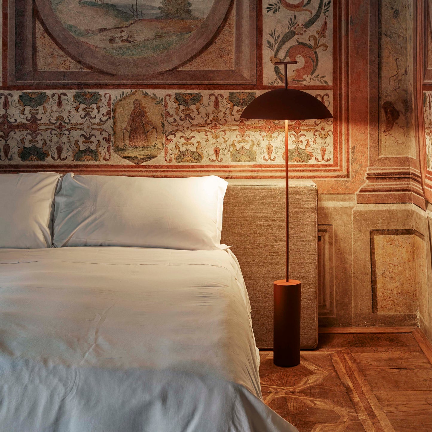 Geen-A Floor Lamp