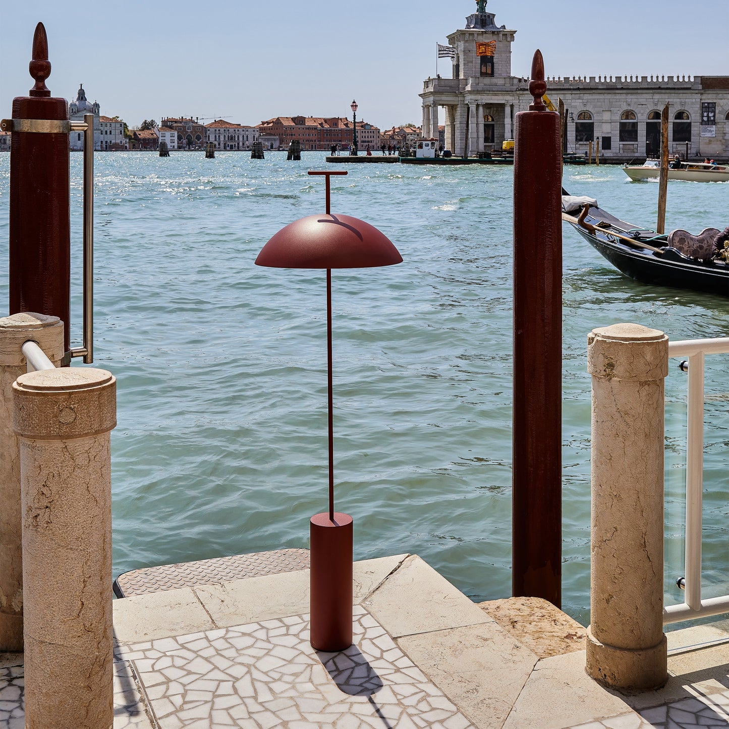 Geen-A Floor Lamp