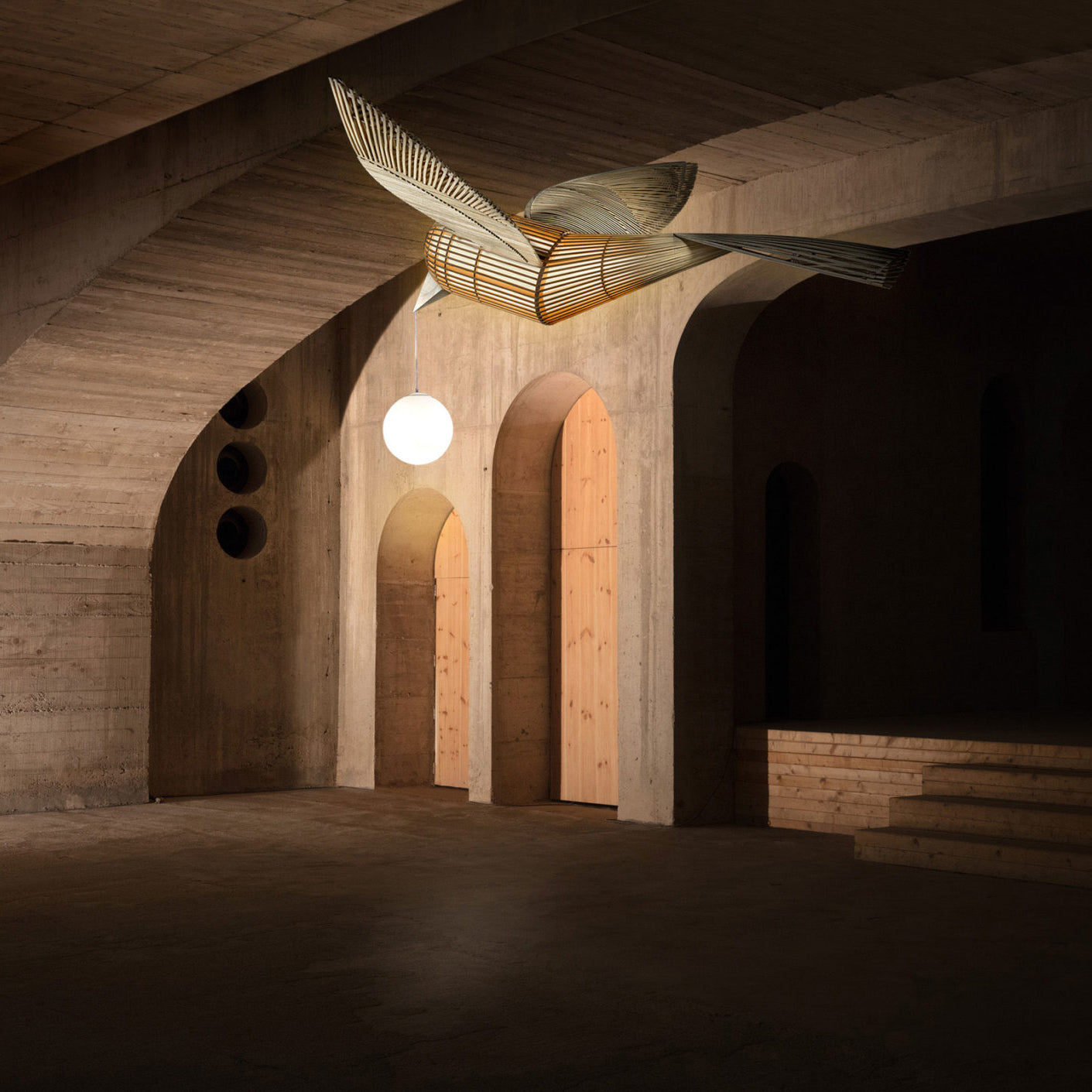 Life-Size Birdy Horizontal Suspension Light