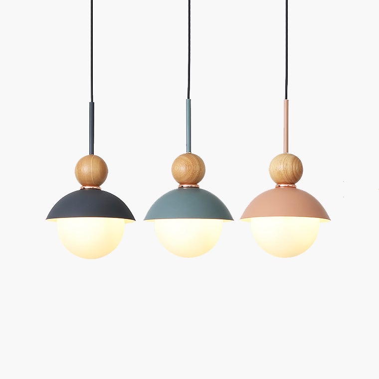 SAVIE WOOD PENDANT