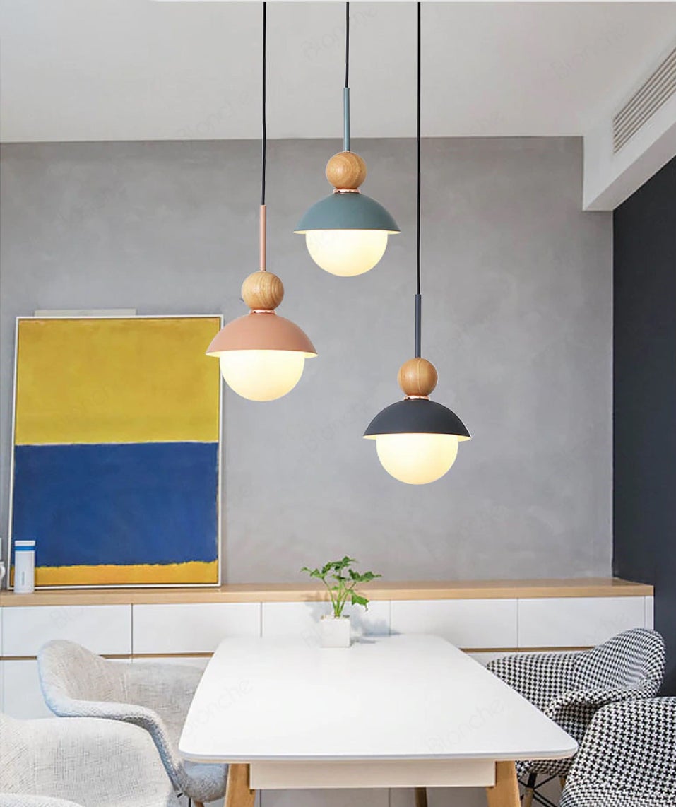 SAVIE WOOD PENDANT