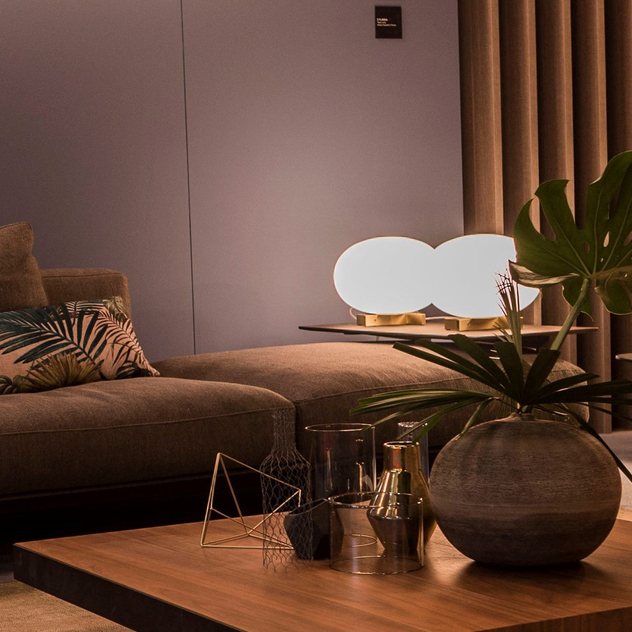 Alba Table Lamp