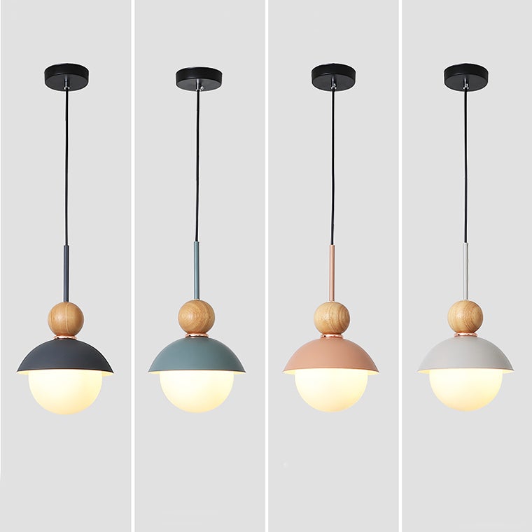 SAVIE WOOD PENDANT