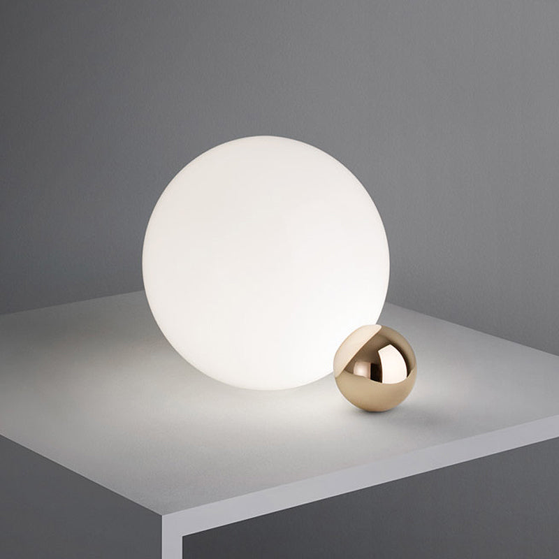 KIARA Table Light