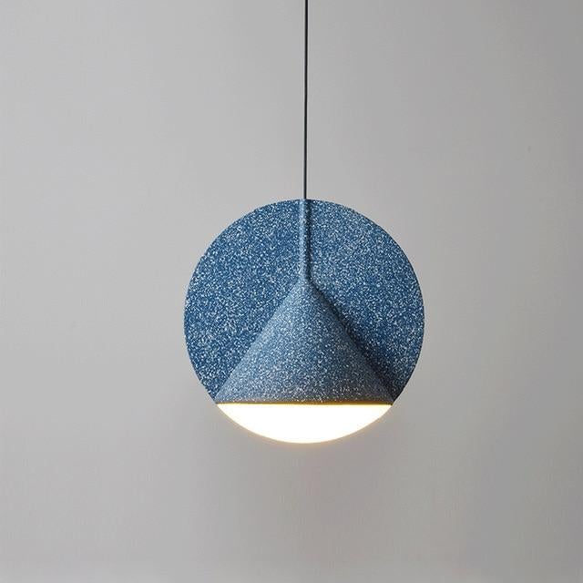 OSSA PENDANT